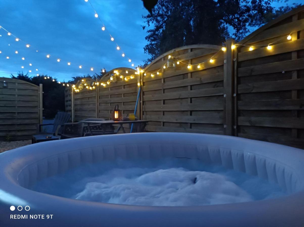 Sauna & Double Jacuzzi Interieur Et Sous Les Etoiles 1H30 Paris Ladon Exteriör bild